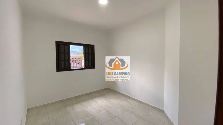 Imagem Oportunidade, Casa c/2 Dormitórios, Tropical, R$ 250.000,00