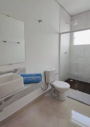 Imagem Linda casa a venda no Condomínio Ninho Verde Eco Residence II - Pardinho/SP.