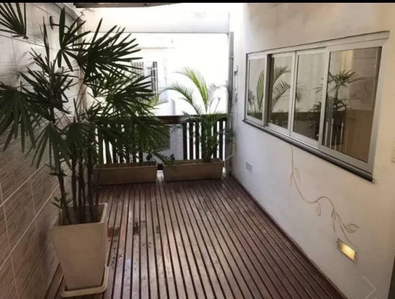 VENDO APARTAMENTO CASINHA DE BONECA TODO REFORMADO COM VARANDA