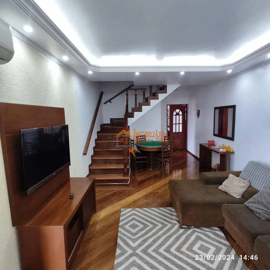 Imagem Sobrado com 3 dormitórios à venda, 198 m² por R$ 897.000,00 - Jardim Vila Galvão - Guarulhos/SP