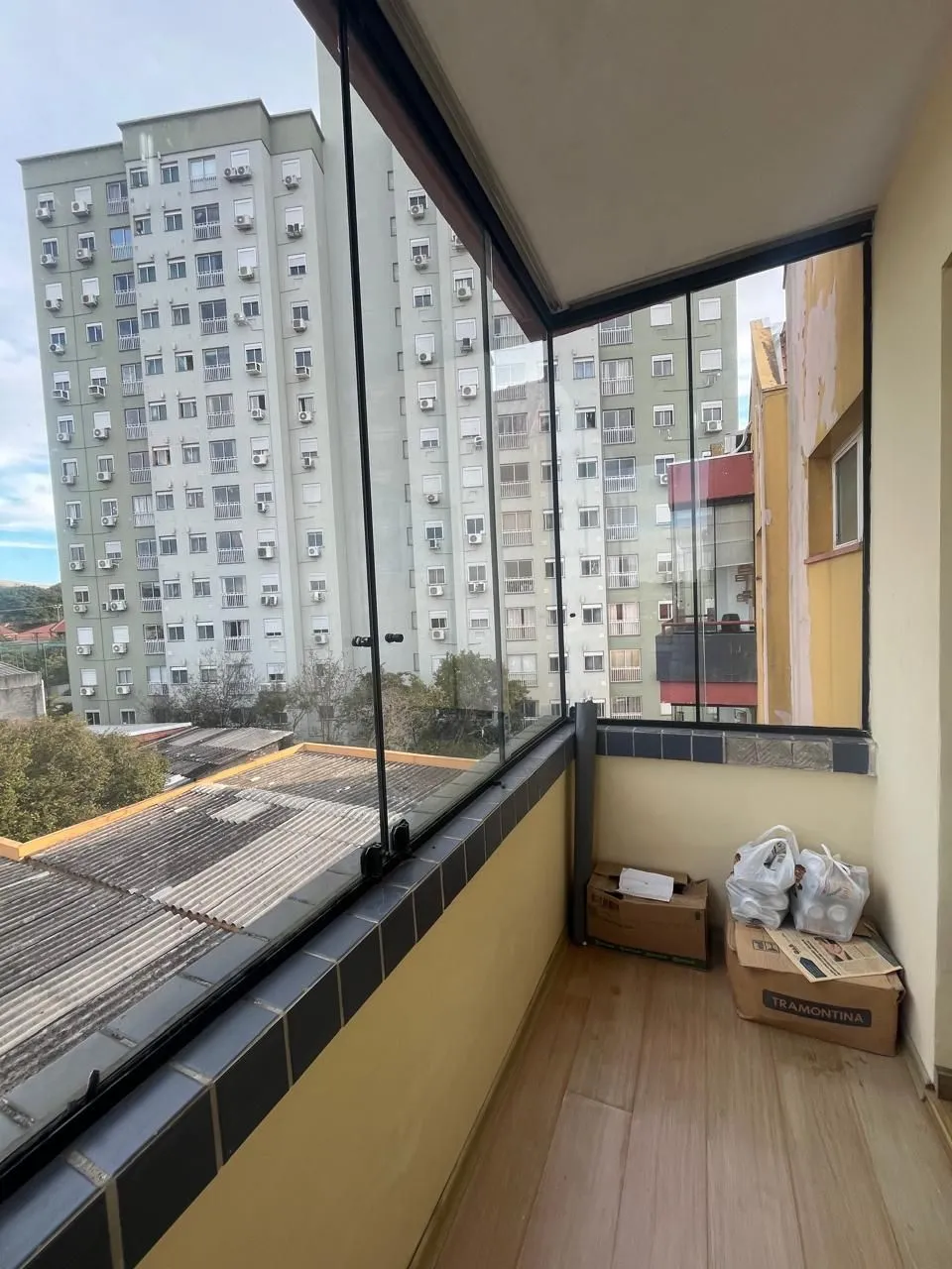 Imagem **Cobertura com 2 Quartos e Churrasqueira na Glória, Porto Alegre - Oportunidade Única!**