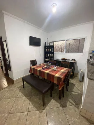 Imagem Casa com 3 dormitórios à venda, 118 m² por R$ 750.000,00 - Canto do Forte - Praia Grande/SP