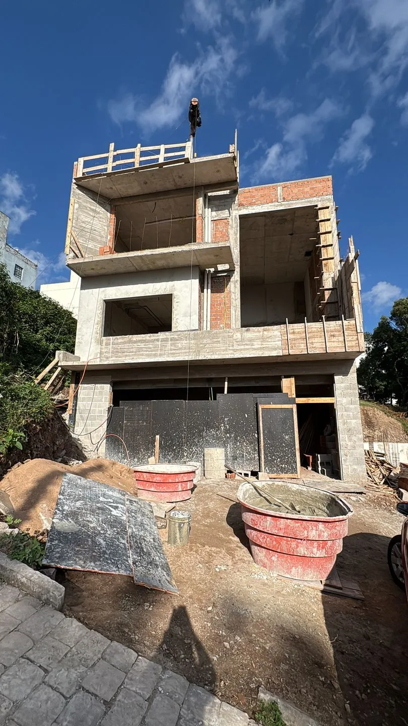 Imagem Casa à venda em Caxias do Sul, Colina Sorriso, com 3 quartos, 349m2