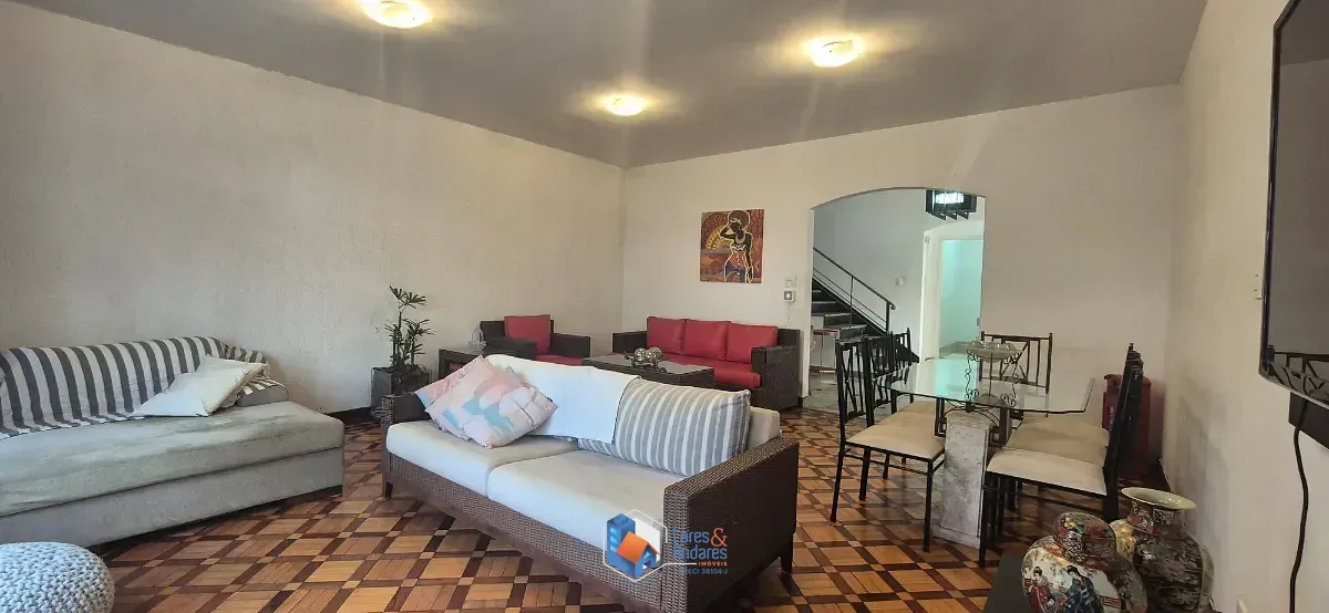 Imagem Casa para venda em Aclimação com 4 quartos, sendo 1 suíte, 215m²