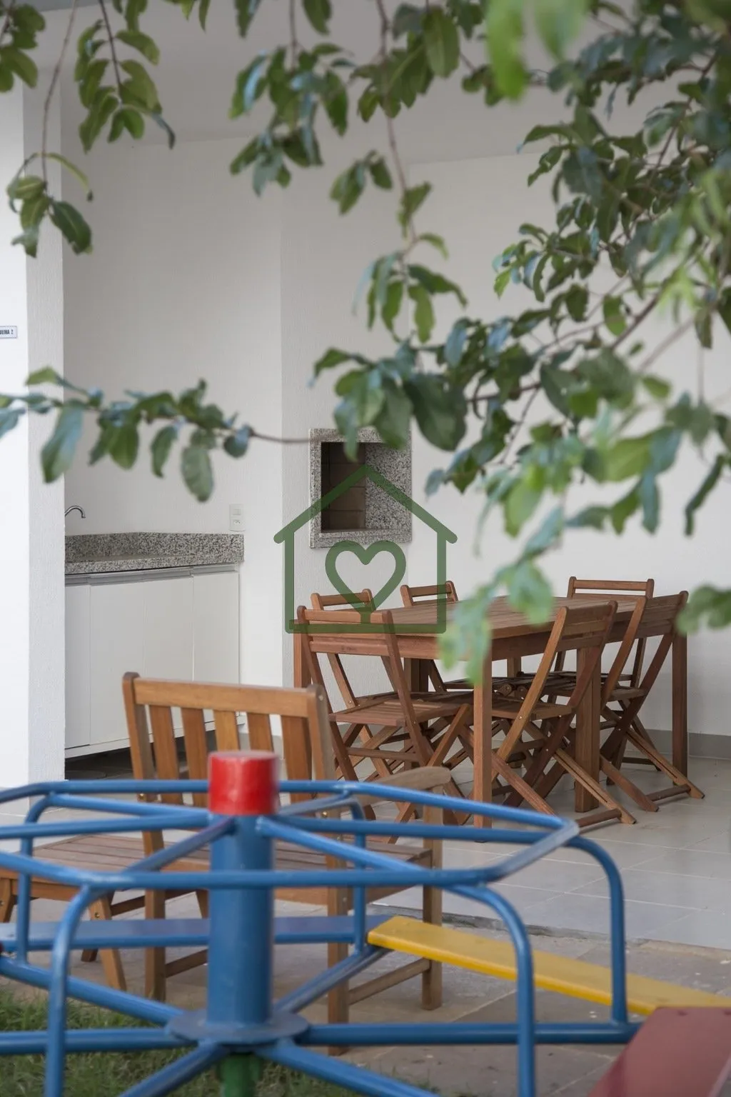 Imagem Apartamento de 2 dormitórios com 51m² e vaga de garagem. Preço e disponibilidade do imóvel sujei...