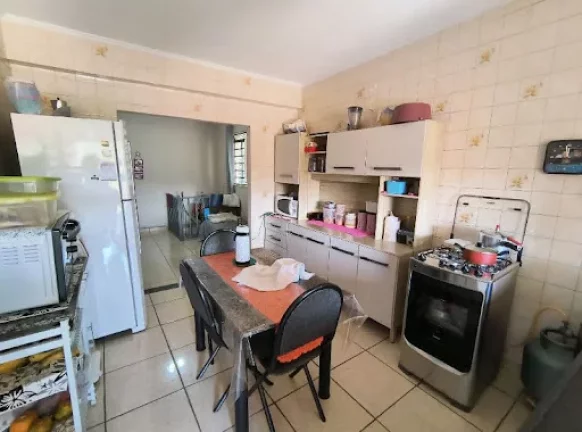 Imagem Sobrado com 3 dormitórios à venda, 198 m por R$ 300.000,00 - Jardim São Marcos - Sorocaba/SP