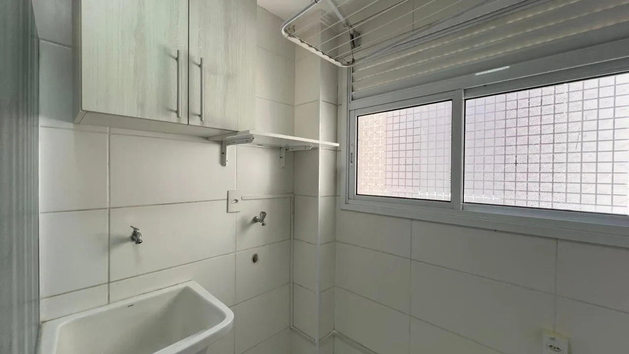 Imagem Apartamento com Varanda Gourmet e Duas Vagas Cobertas no Alpha Club Residencial, à 5min. do Shopping Iguatemi
