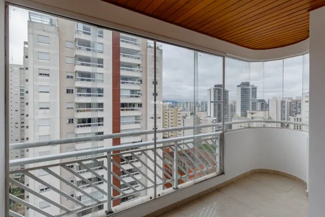 Imagem Apartamento à venda na Vila Romana, São Paulo-SP: 3 quartos, 1 suíte, 3 salas, 3 vagas de garagem!