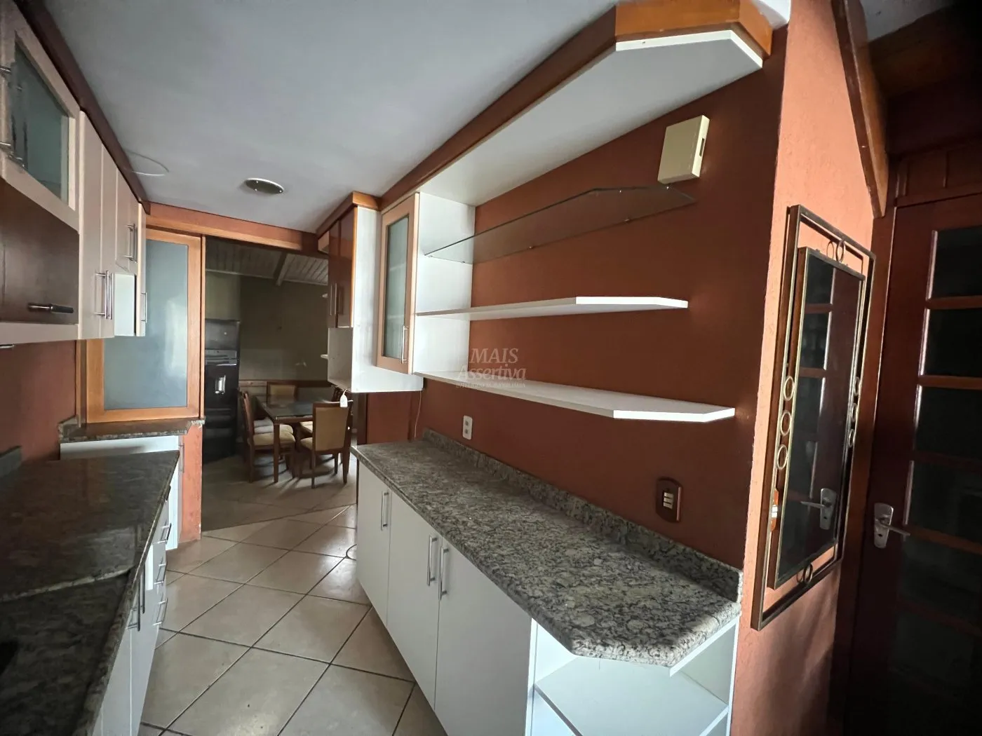 Imagem Sobrado mobiliado para locação - Residencial Jardim Lirius, Porto Alegre