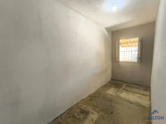 Imagem Casa Linear com 2 Quartos à Venda no Bairro Perocão - Guarapari/ES