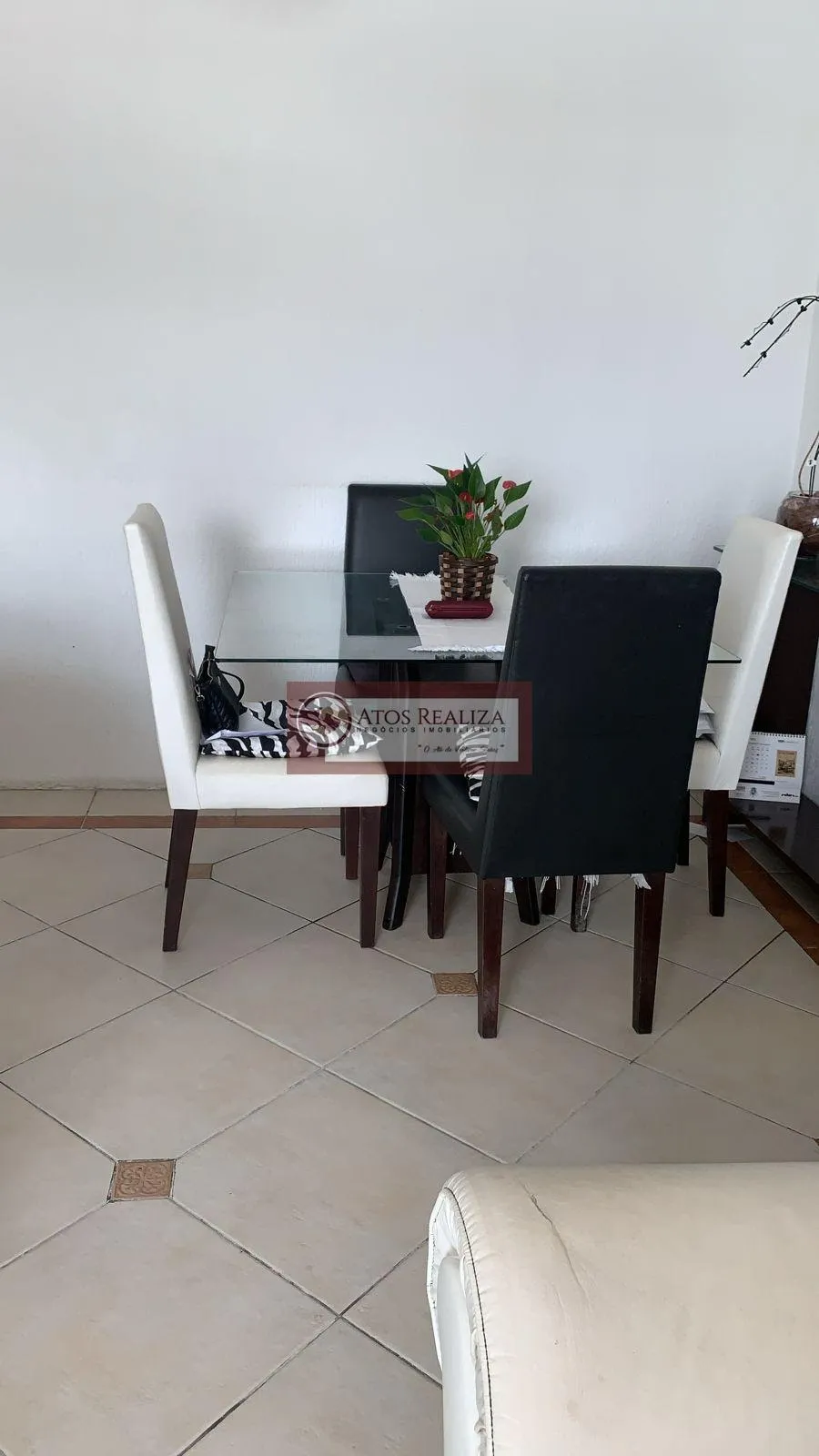 Imagem Chegou a sua Oportunidade de morar no Jardim Marajoara. Vendo Apartamento com sacada no Jardim Marajoara, imóvel de 82m² com 3 Dormitórios com planejados, Sala living para 2 ambientes, Varanda com vista panoramica, Cozinha com Armários, Lavandaria, 2 banh