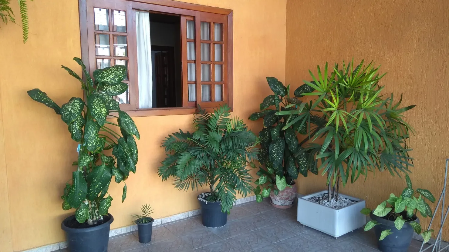 Imagem Casa à venda 3 Quartos, 2 Suites, 2 Vagas, Loteamento Residencial Andrade, Pindamonhangaba - SP