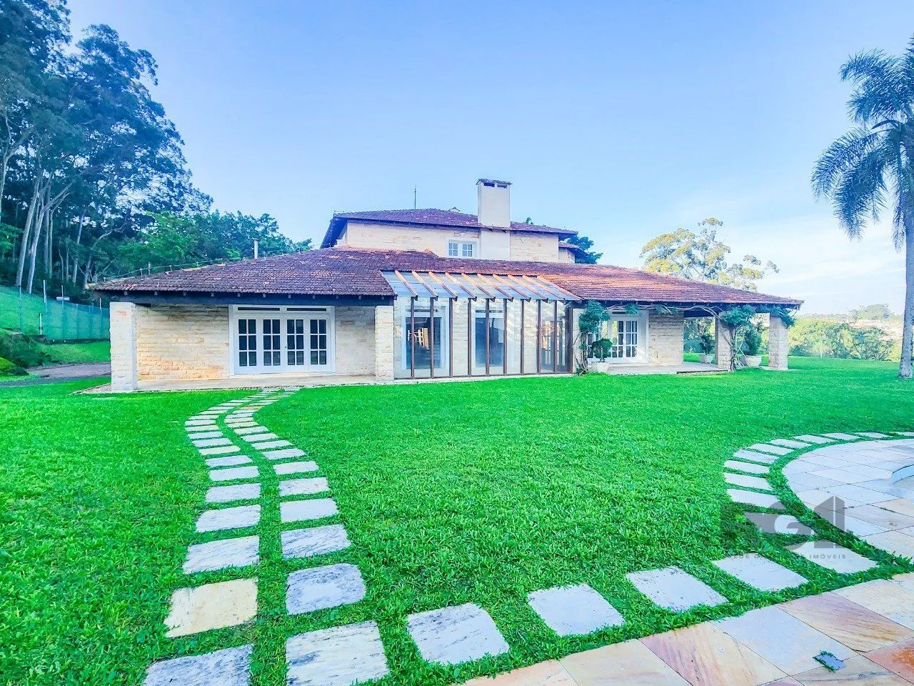 Imagem Casa de Fazenda com 1.318m²