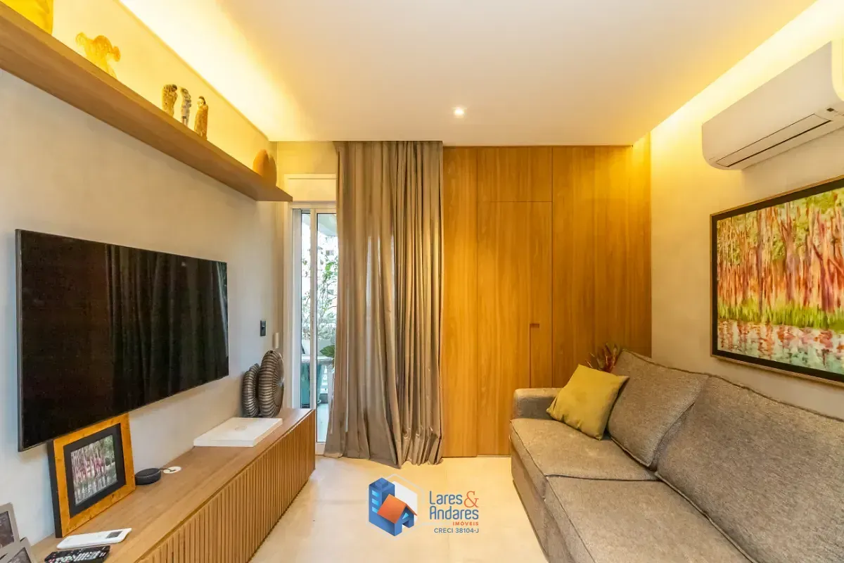 Imagem Apartamento para venda em Campo Belo com 3 quartos, sendo 3 suítes, 200m²
