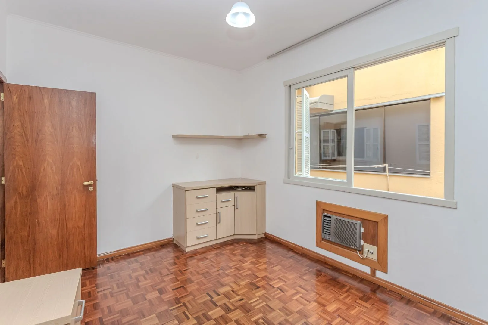 Imagem Apartamento no Jardim Lindóia de 2 dormitórios DESOCUPADO