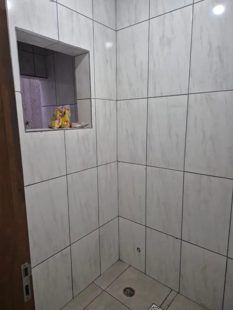 Imagem Aluguel de Apartamento em Santo André-SP, Cidade São Jorge - 2 quartos, 1 banheiro, 1 vaga, 45m² de área.
