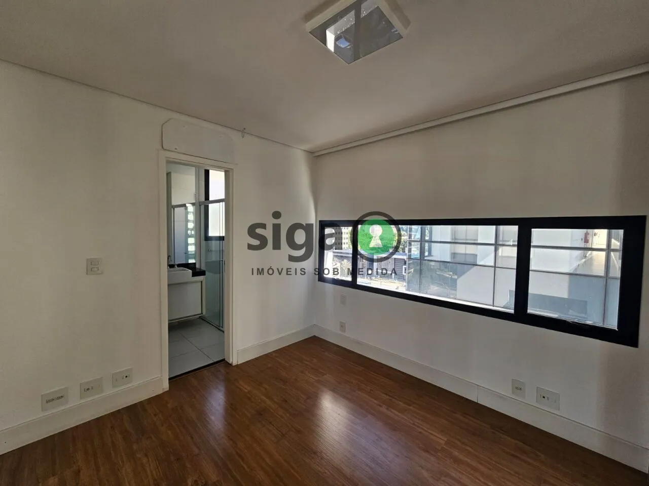 Imagem Apartamento mobiliado para alugar no Condomínio Limited Funchal