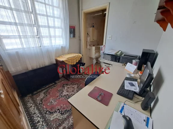 Imagem Apartamento à venda com 147m², 3 quartos, suite, dependência, vaga e elevador por R$665.000,00 no Gonzaga em Santos