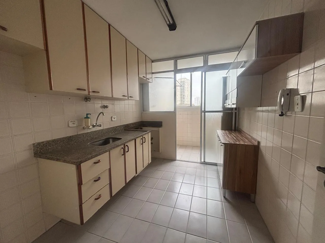 Imagem VENDO LINDO APARTAMENTO NO CONDOMÍNIO TORRES DO SABARÁ!