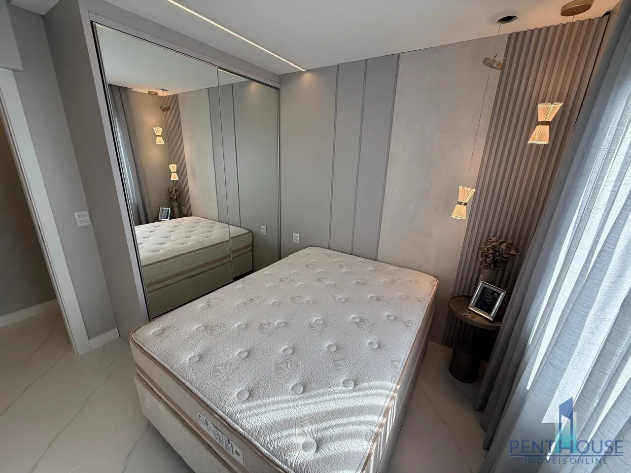 Imagem Apartamento Zona Central para Venda em Balneário Camboriú, CENTRO, 3 dormitórios, 1 suíte, 2 banheiros, 1 vaga