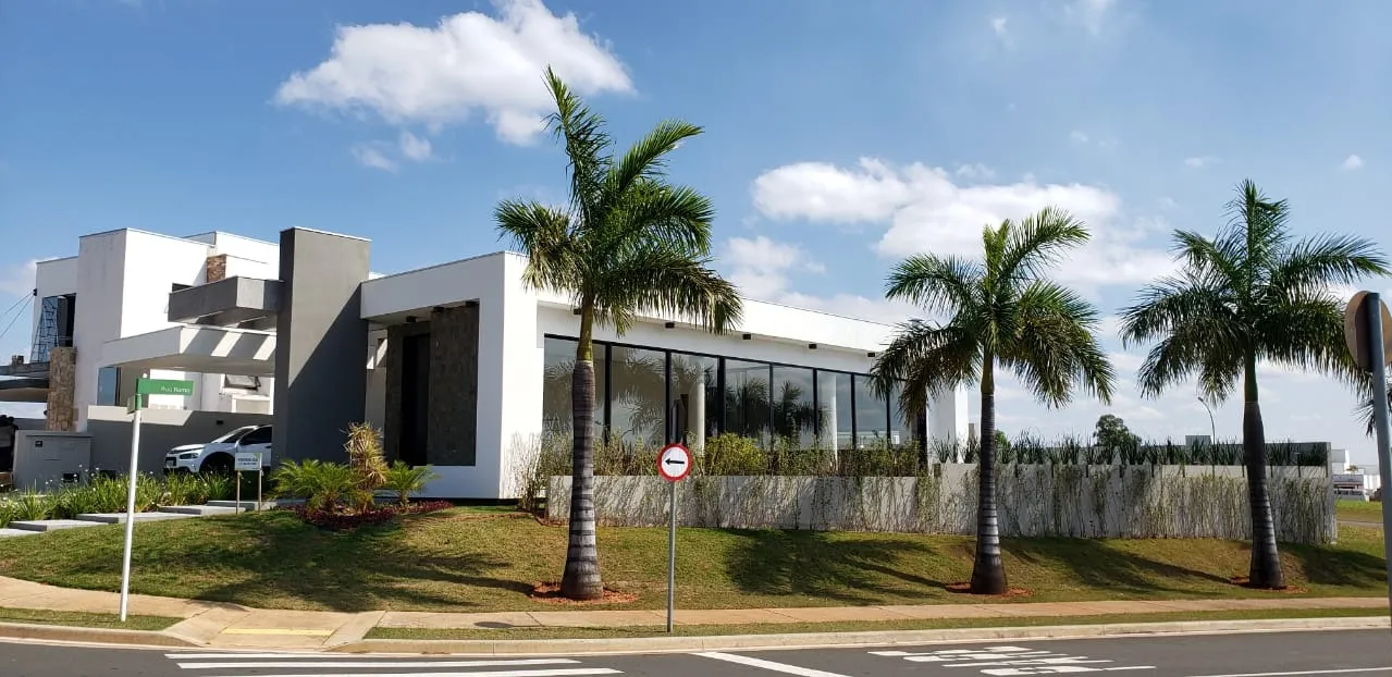 Imagem Casa dos sonhos no Condomínio Alphaville Nova Esplanada 4 com 555M².
