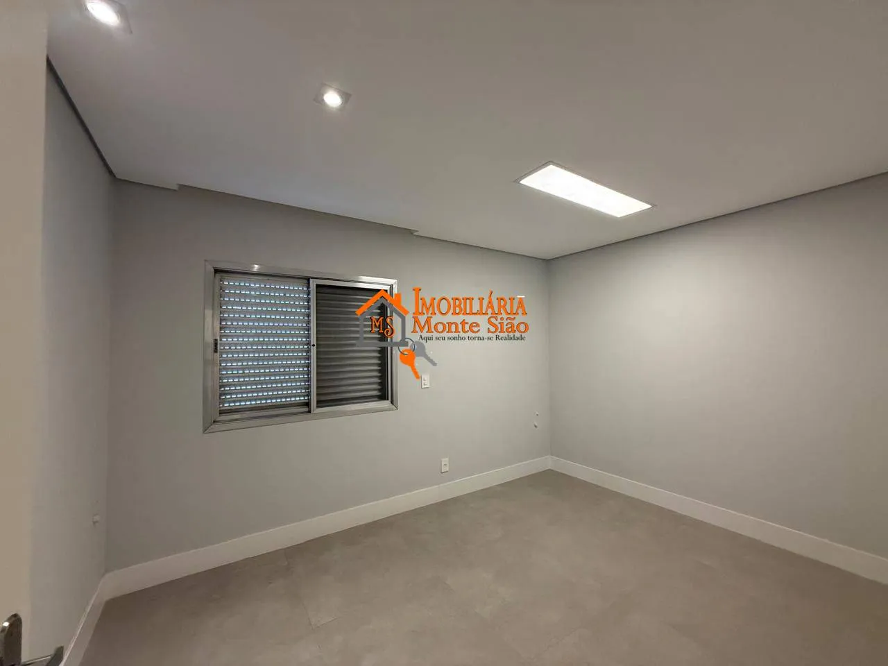 Imagem Sala para alugar, 12 m² por R$ 1.430/mês - Centro - Guarulhos/SP
