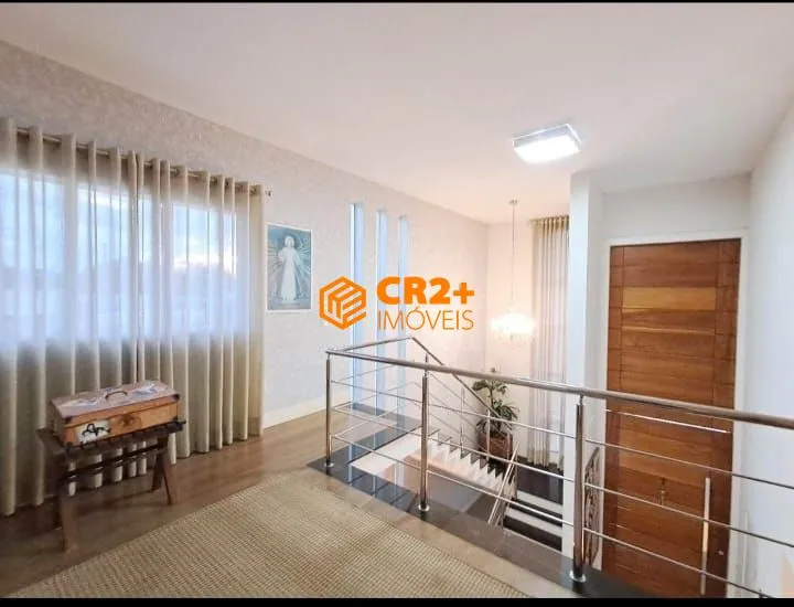 Imagem Vendo casa alto padrão 03 quartos 01 suíte 04 vagas de garagem em Taubaté/ São P