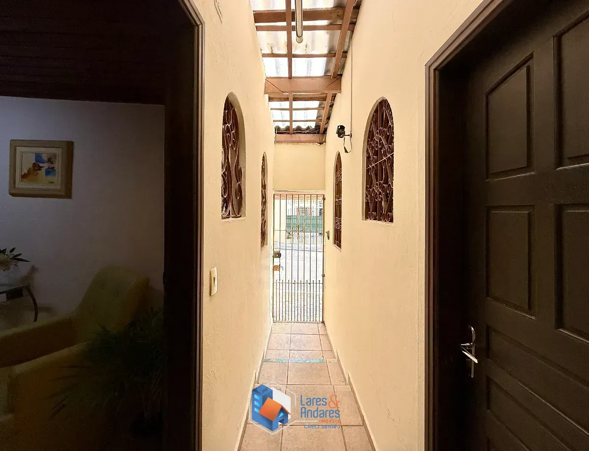 Imagem Casa para venda em Interlagos com 10 quartos, 187m²