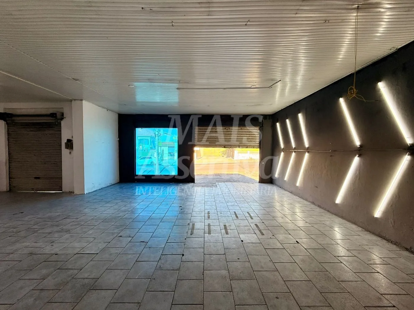 Imagem Imóvel Comercial para Locação Anual no bairro Canudos em Novo Hamburgo