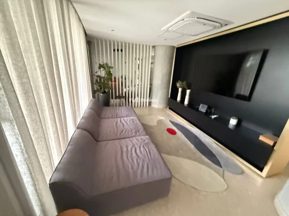 Imagem Apartamento à venda em Moema, 1 quarto, 1 banheiro, 1 vaga de garagem.