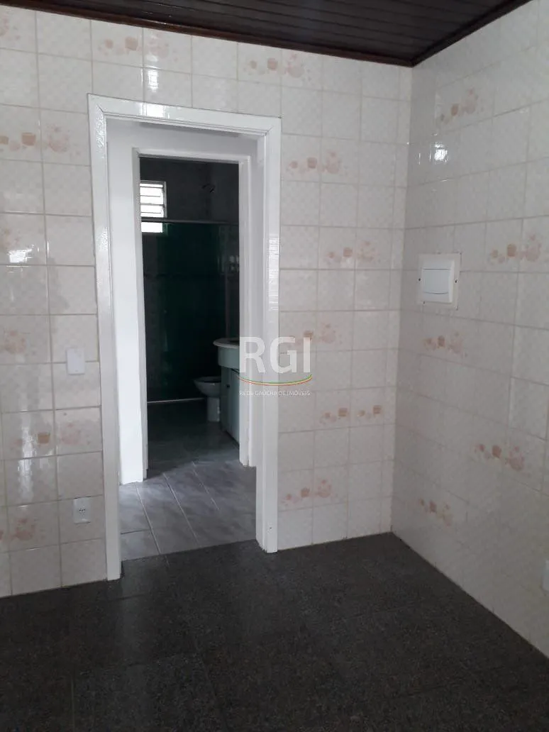 Imagem Casa para Venda - 91m², 3 dormitórios, 3 vagas - Jardim Ypu