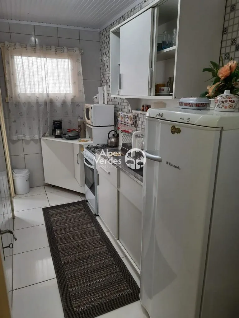 Imagem Vende-se Apartamento no Edifício Querência no Centro de Canela