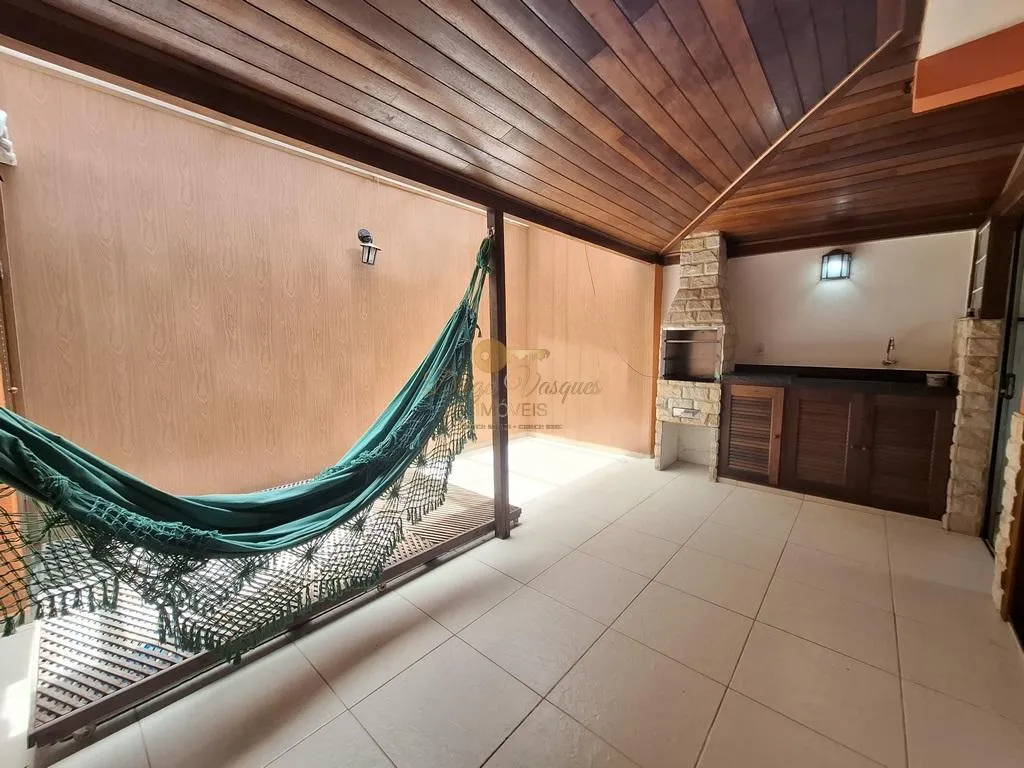 Imagem Casa em Condomínio para Venda em Teresópolis / RJ no bairro Artistas