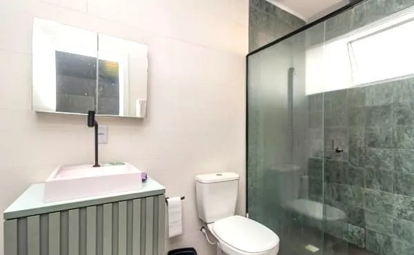 Imagem Casa no bairro Jardim Carvalho de 2 dormitórios e amplo pátio