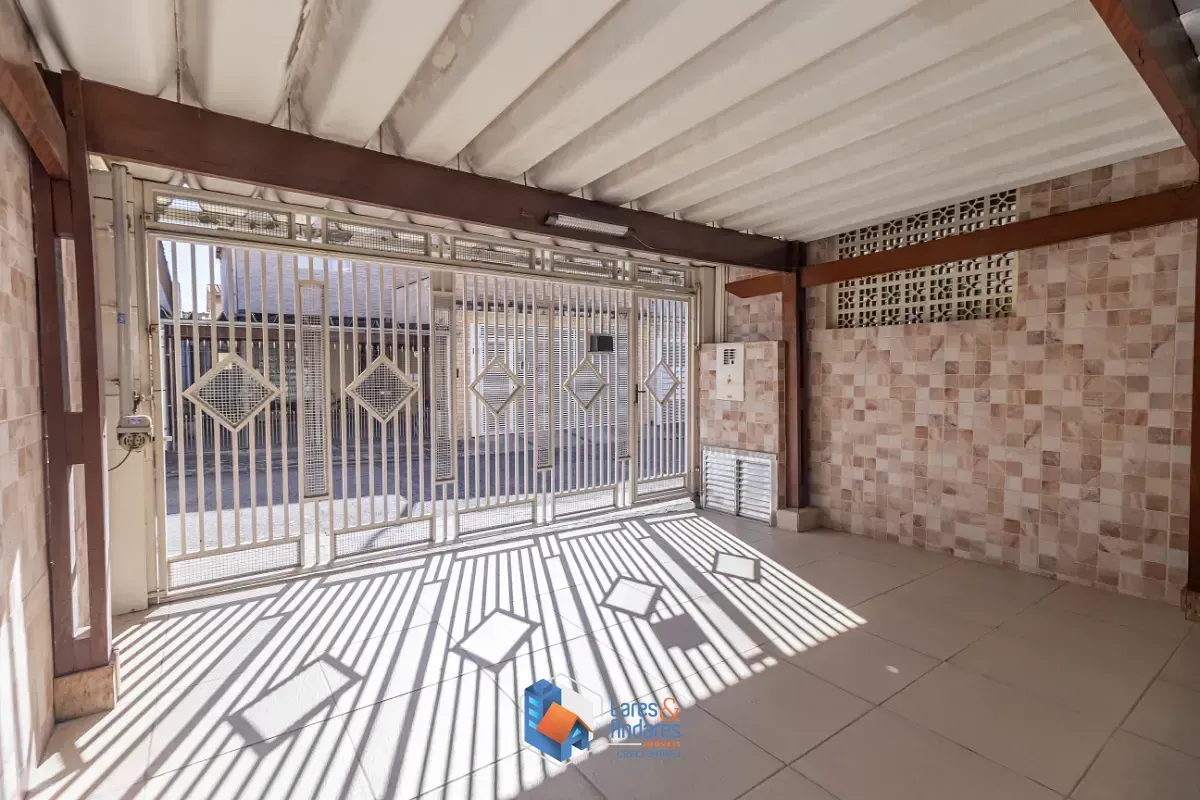 Imagem Sobrado para venda em Parque Residencial da Lapa com 3 quartos, sendo 2 suítes, 115m²