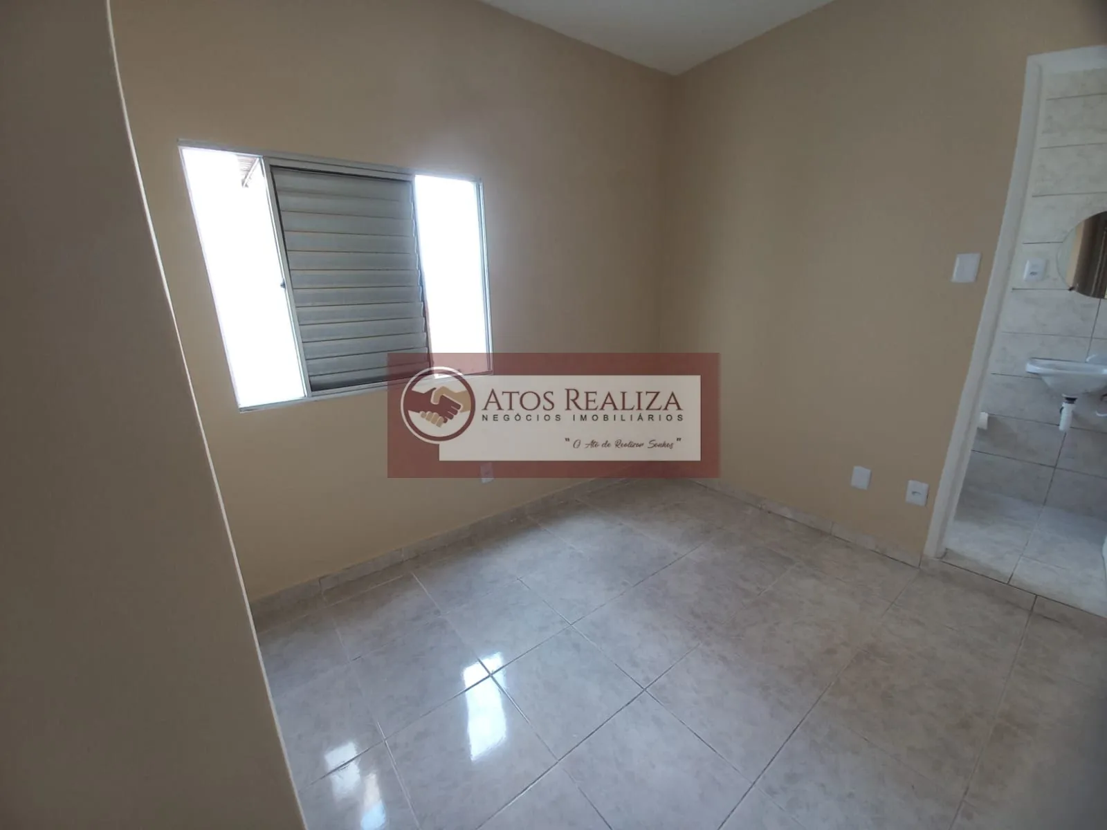 Imagem Alugo Excelente Casa 3 Dorm. no Jardim Cidalia - São Paulo