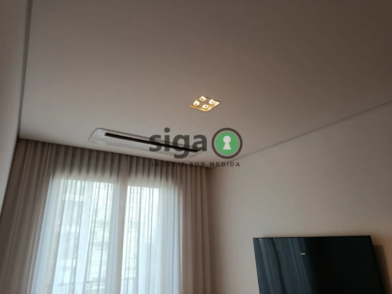 Imagem Apartamento de Alto Padrão à Venda no Itaim Bibi, Rua Macurapé, 43, 3 Suítes, 2 Vagas