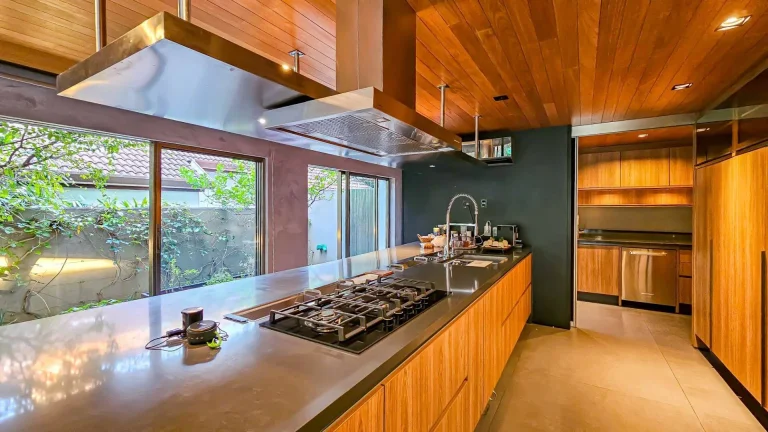 Imagem Casa com 4 quartos à venda, 582 m² por R$ 11.000.000 - Barueri/SP