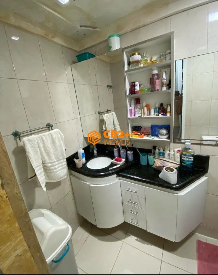 Imagem Vendo Excelente Apartamento em casa amarela 87m2- 3 quartos sendo uma suíte
