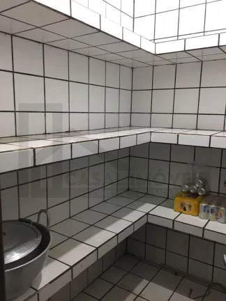 Imagem CASAL IMÓVEIS VENDE CASA CONJUNTO EUCLIDES FIGUEIREDO COM PISCINA E 10 VGS