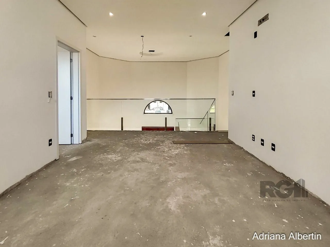 Imagem Casa de Condomínio em Alphaville