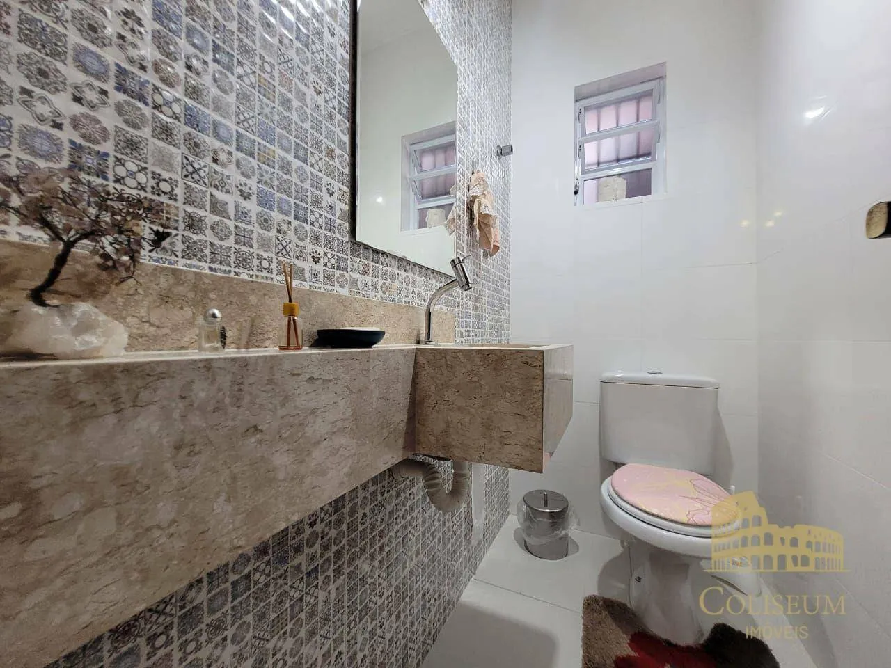 Imagem Casa com 2 dormitórios à venda, 112 m² por R$ 930.000,00 - Vila Assunção - Praia Grande/SP