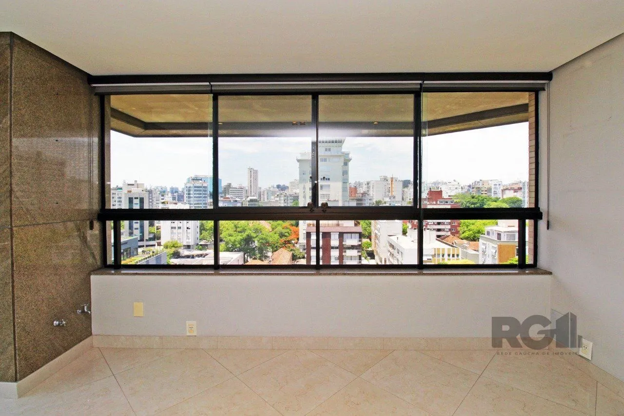 Imagem Apartamento com 4 suítes localizado no bairro Moinhos De Vento em Porto Alegre/RS.