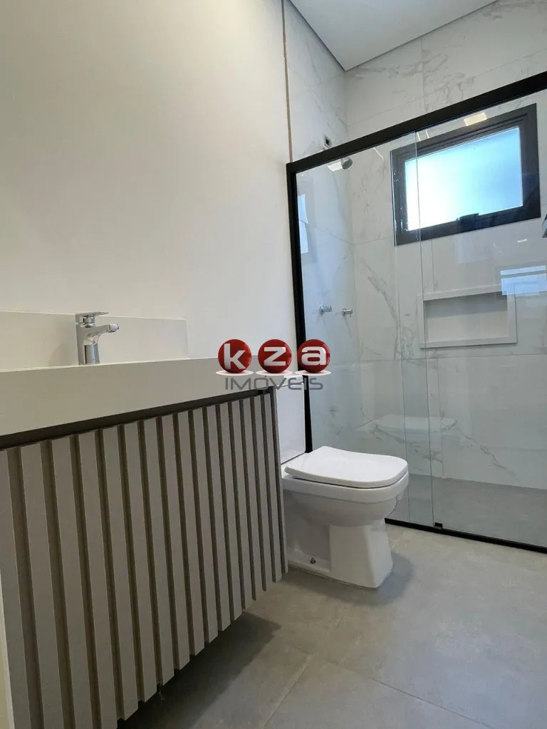 Imagem Casa de luxo à venda em Paulínia-SP, Condomínio Residencial Royal Garden: 3 quartos, 3 suítes, 2 salas, 4 vagas de garagem, 186m².