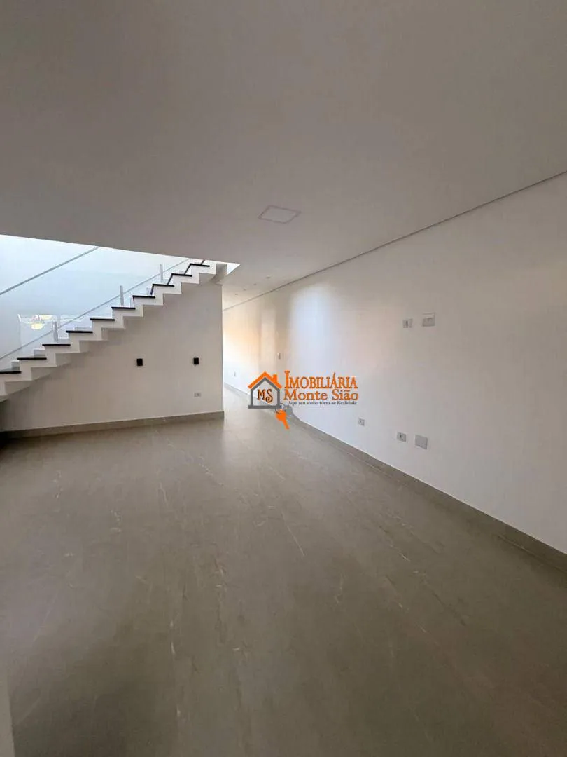 Imagem Sobrado com 3 dormitórios à venda, 96 m² por R$ 1.300.000,00 - Carmela - Guarulhos/SP