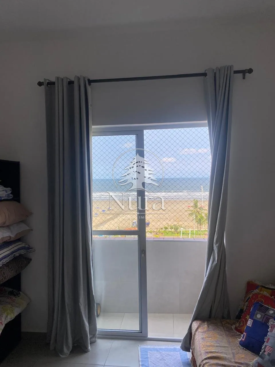 Imagem Kitnet de 1 quarto, 28m² no bairro Itararé, em São Vicente
