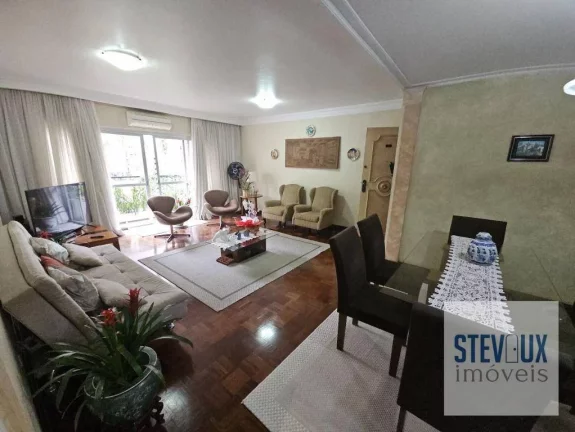 Imagem Amplo Apartamento em Moema Pássaros com 4 Quartos e Varanda, Próximo ao Metrô e Parque Ibirapuera