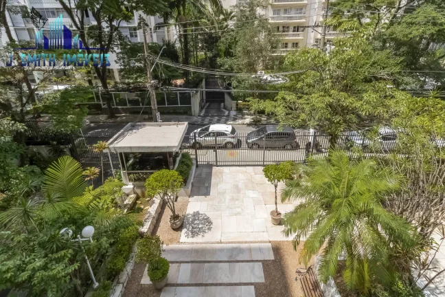 Imagem APTO 129m² RENOVADO NO ITAIM BIBI. 3 SUÍTES, 1 VAGA, PERTO DE TUDO.