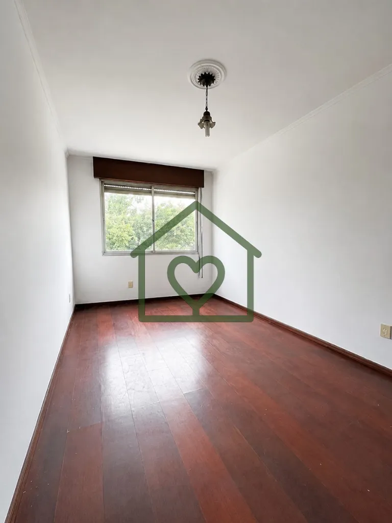 Imagem **Apartamento 1 dormitório à venda ou locação no Passo da Areia - Porto Alegre** 
 
Excelente op...