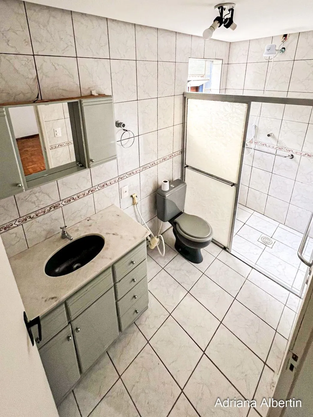 Imagem Casa para Venda - 180m², 3 dormitórios, sendo 1 suites, 2 vagas - Ipanema